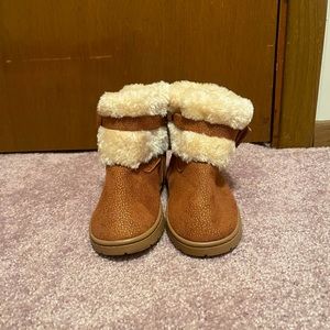 Size 10 furry boots